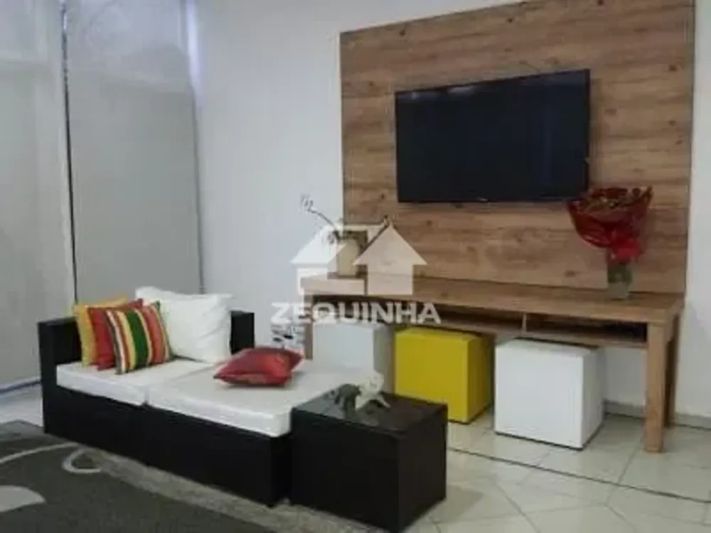 Casa, 4 quartos, 380 m² - Foto 1