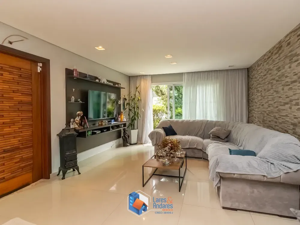 Sobrado, 3 quartos, 335 m² - Foto 3