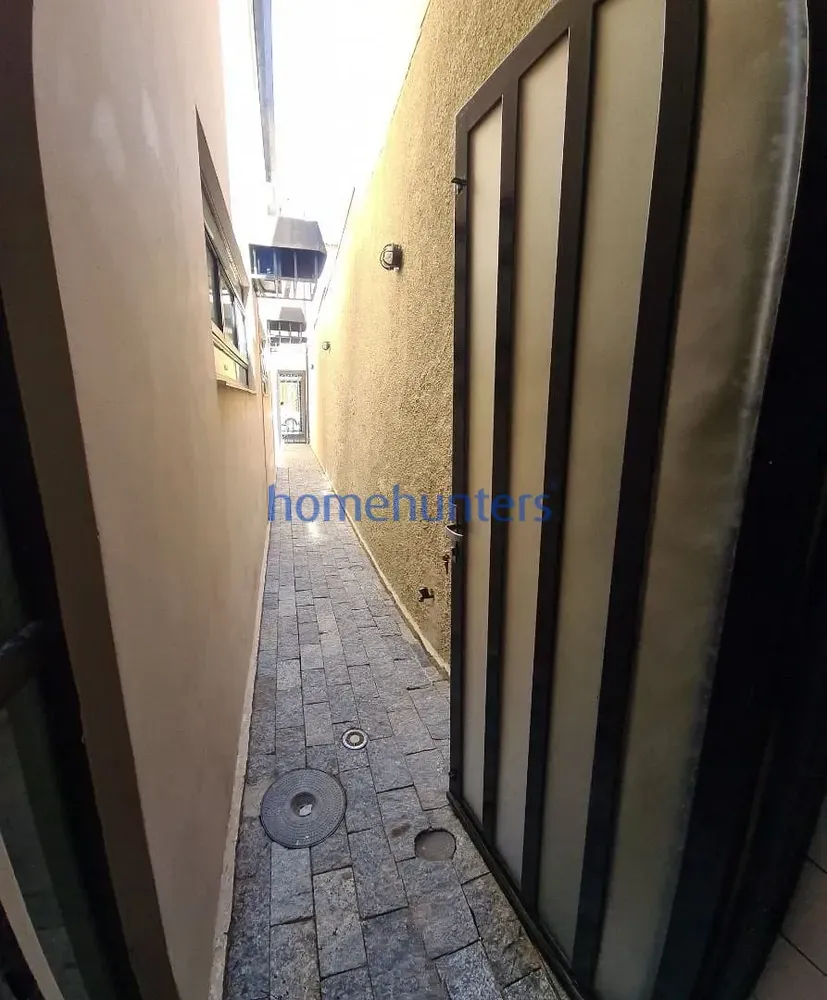 Casa, 1 quarto, 142 m² - Foto 1