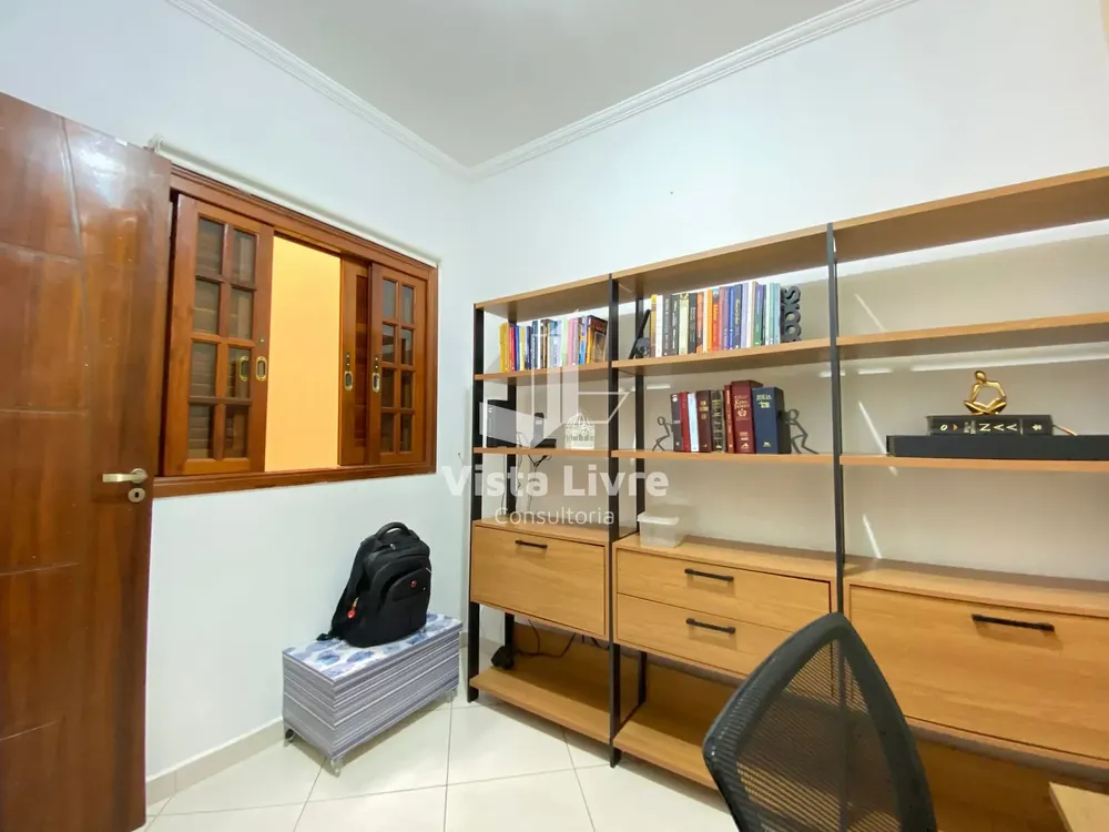 Casa, 3 quartos, 174 m² - Foto 1