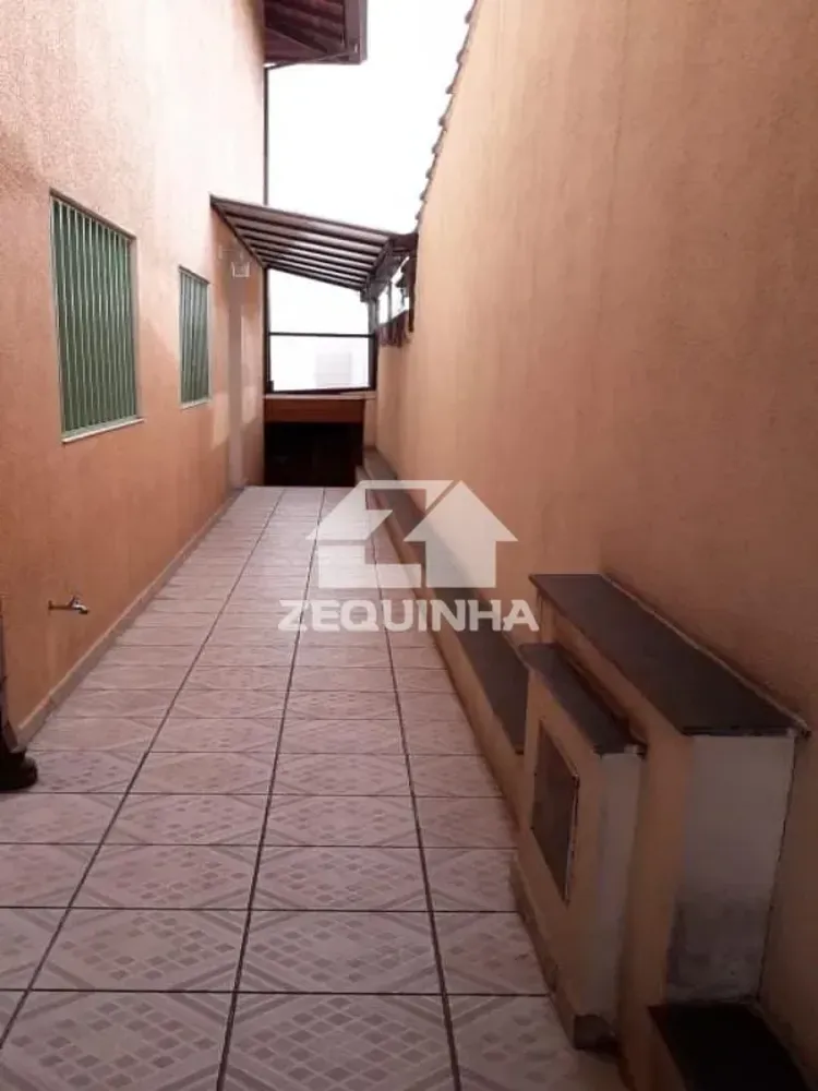Casa, 3 quartos, 184 m² - Foto 4