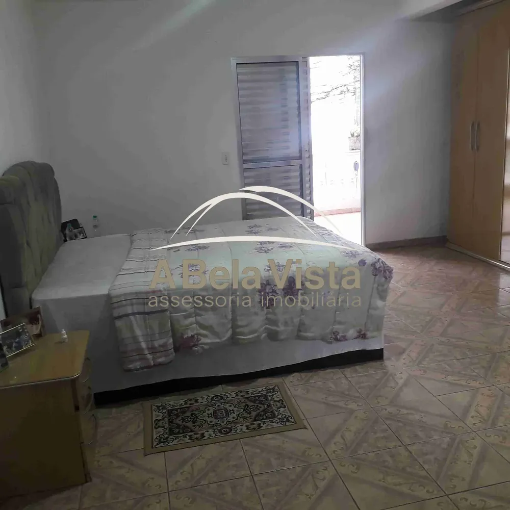 Sobrado, 3 quartos, 211 m² - Foto 1