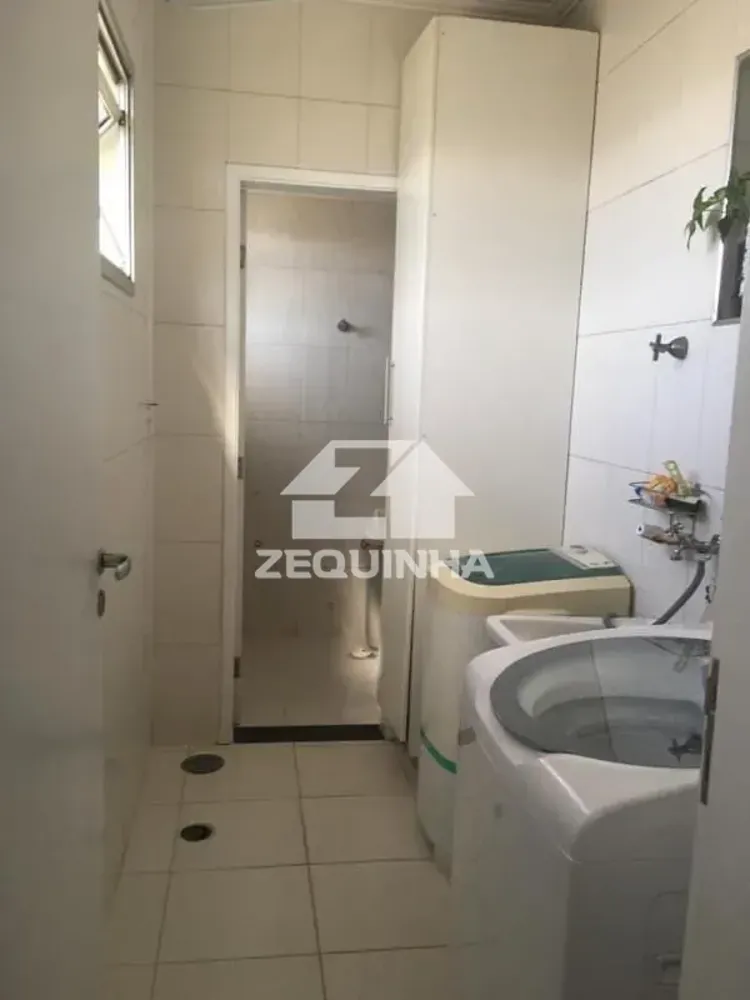 Apartamento, 3 quartos, 180 m² - Foto 2
