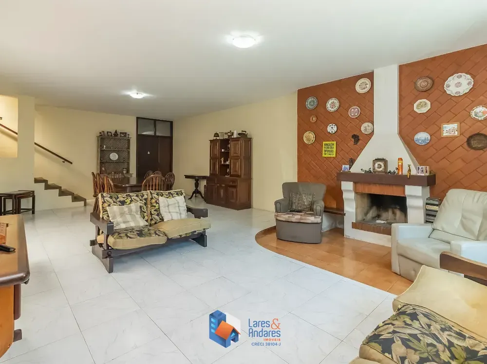 Casa, 3 quartos, 194 m² - Foto 4