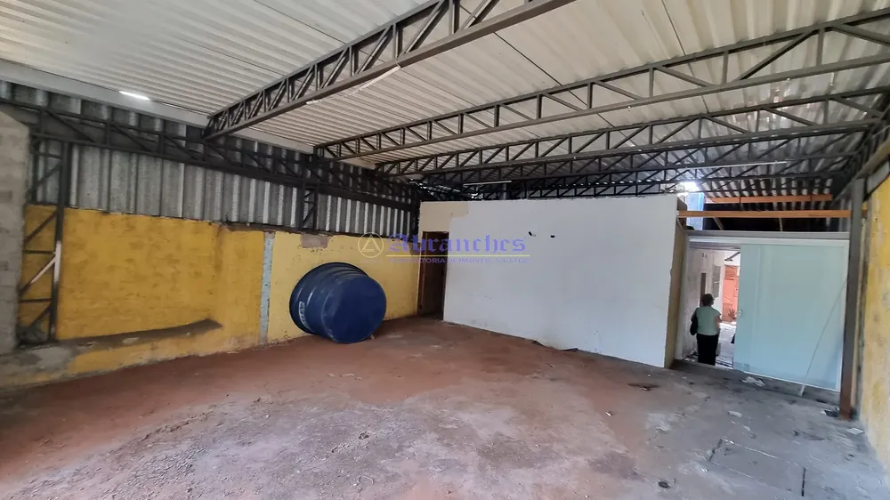 Casa, 1 quarto, 120 m² - Foto 2