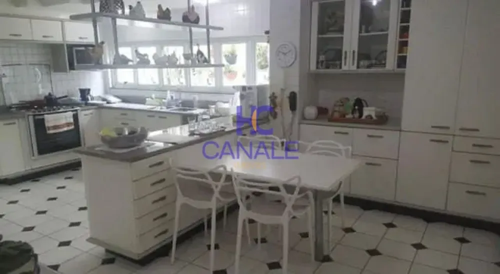 Casa, 4 quartos, 600 m² - Foto 28