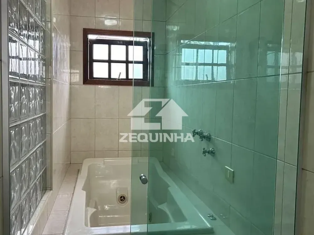 Casa, 3 quartos, 207 m² - Foto 2