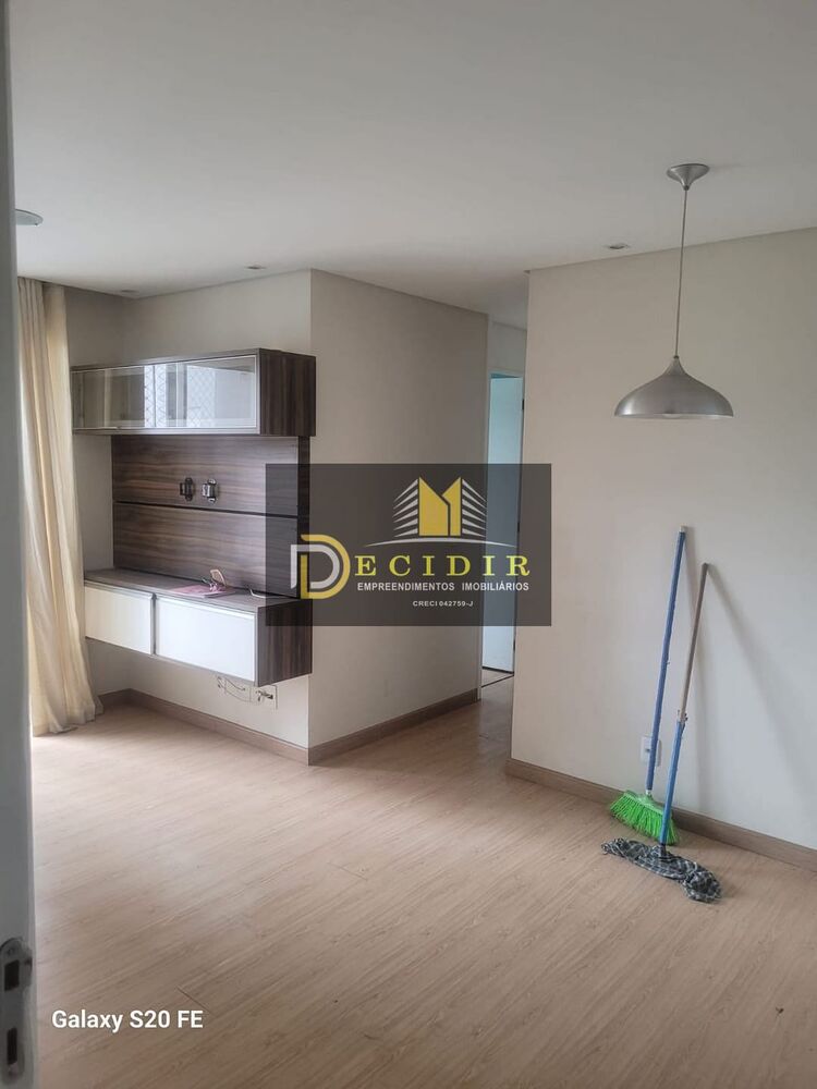 Apartamento à venda com 3 quartos, 57m² - Foto 2