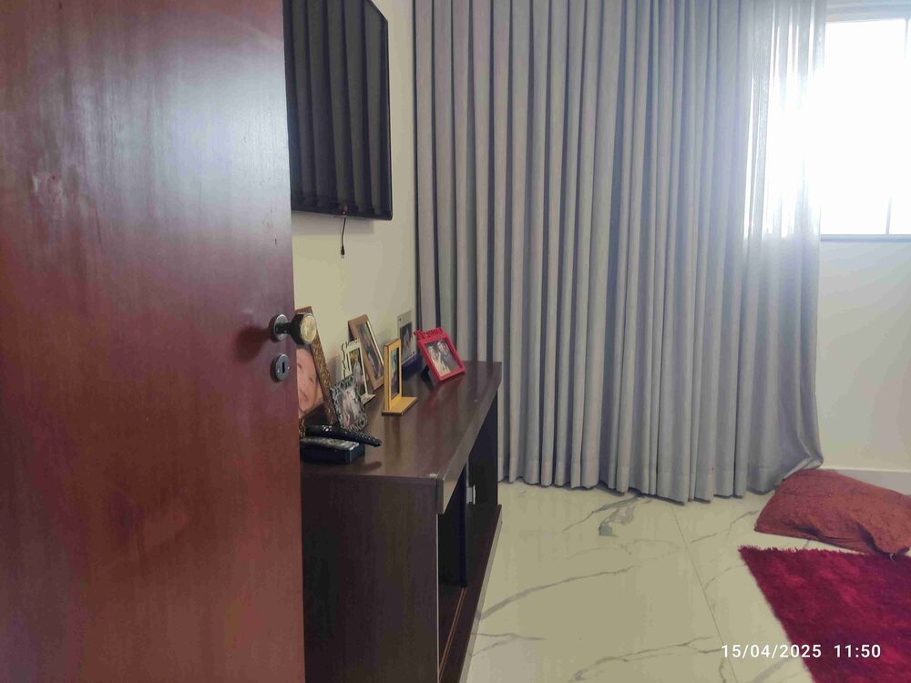 Casa à venda com 1 quarto, 160m² - Foto 4