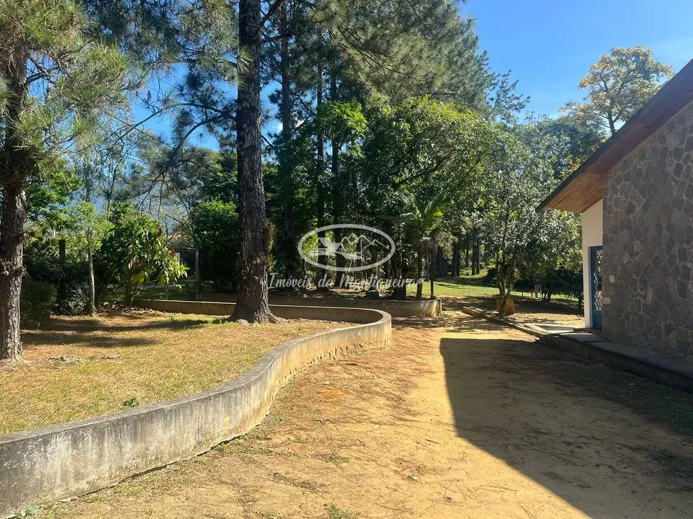 Casa, 5 quartos, 230 m² - Foto 1