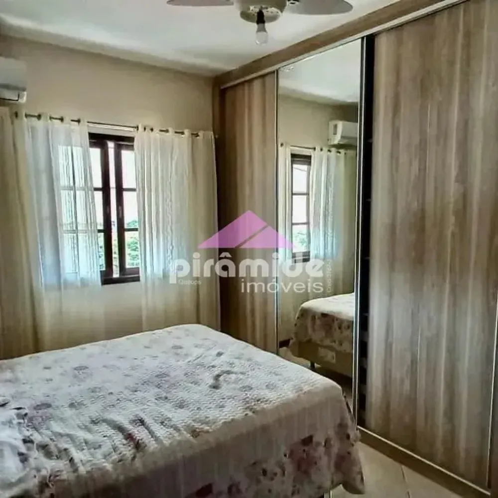 Casa, 3 quartos, 128 m² - Foto 2