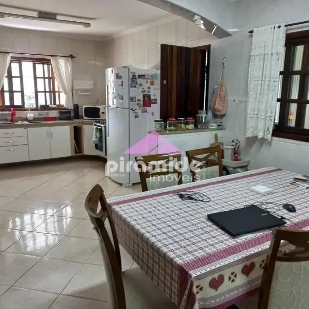 Casa, 3 quartos, 128 m² - Foto 3
