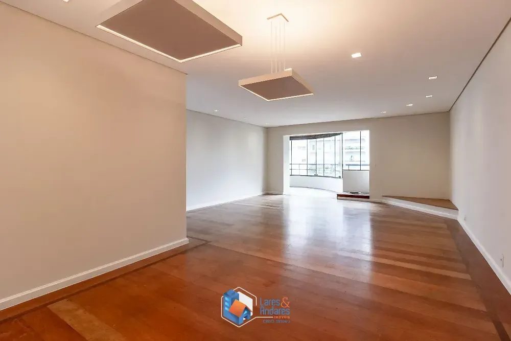 Apartamento, 3 quartos, 191 m² - Foto 2