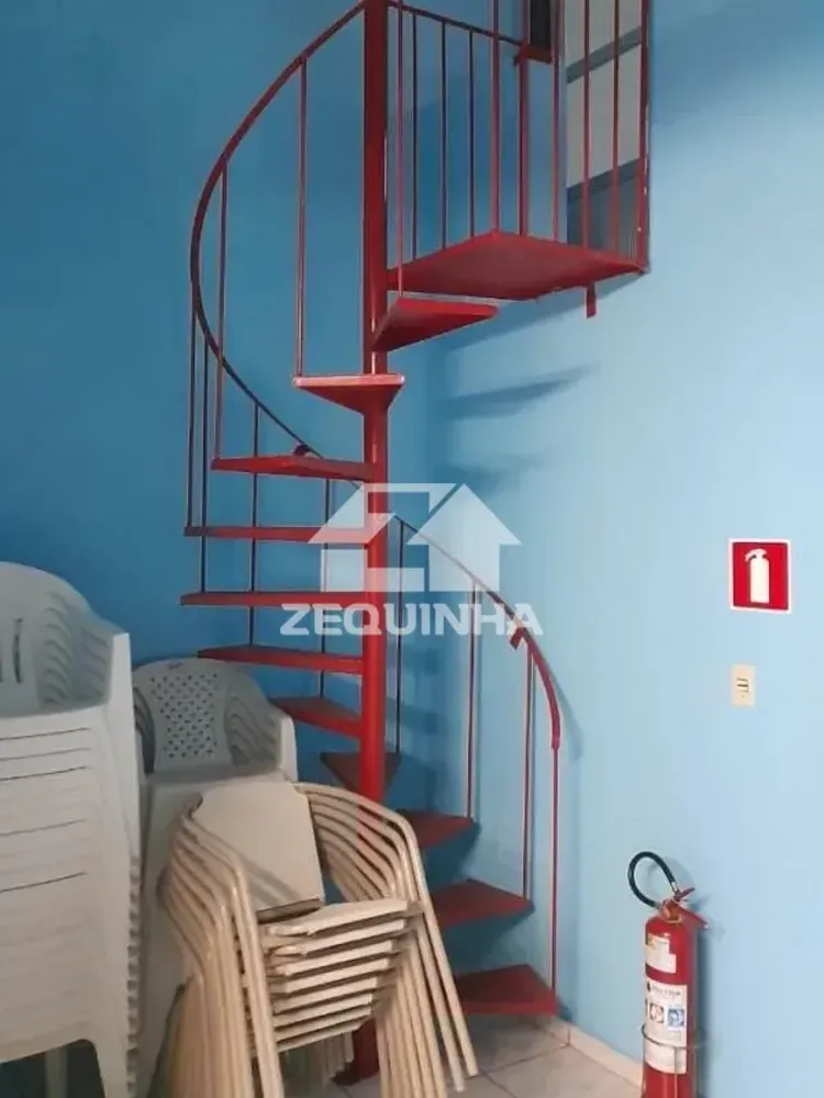 Casa, 2 quartos, 200 m² - Foto 1