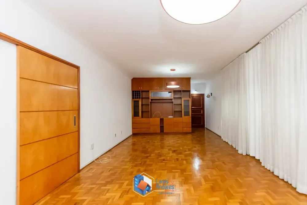 Apartamento, 3 quartos, 140 m² - Foto 1