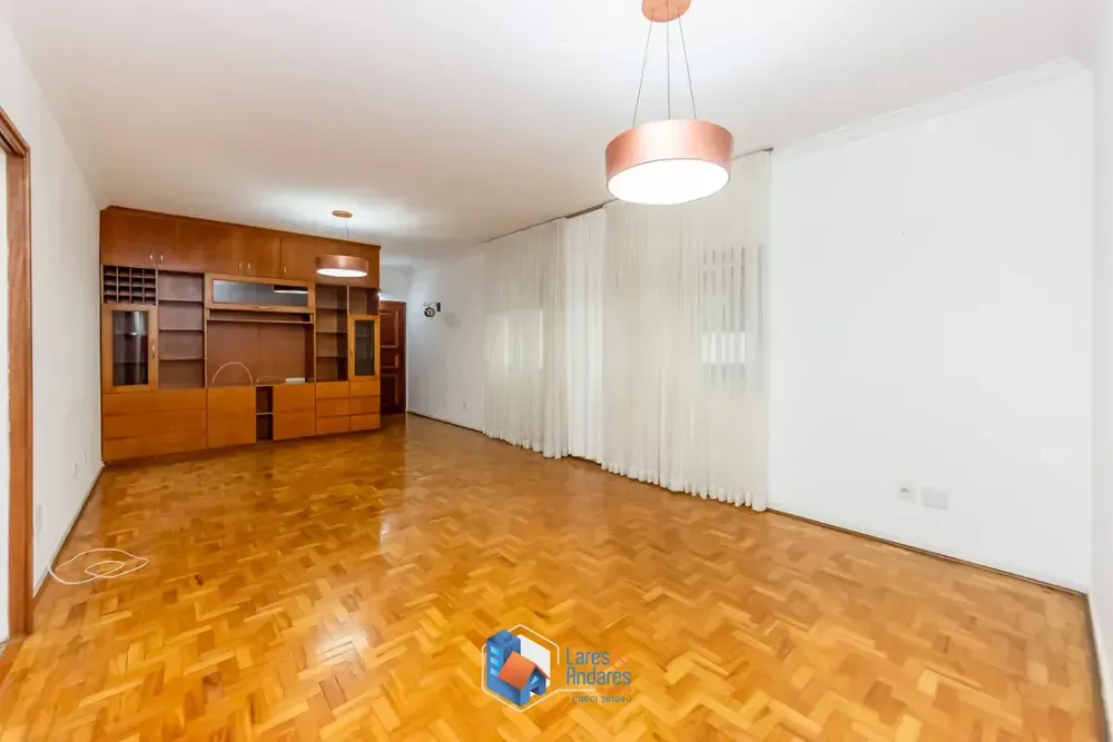 Apartamento, 3 quartos, 140 m² - Foto 2