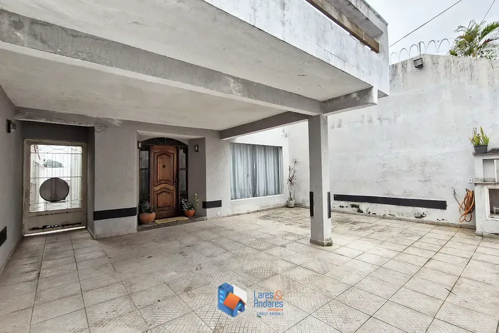 Casa, 3 quartos, 216 m² - Foto 3