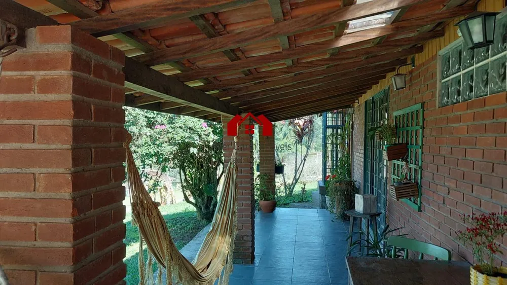 Chácara, 4 quartos, 3200 m² - Foto 2