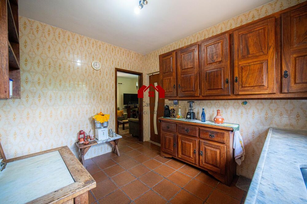 Chácara à venda com 4 quartos, 220m² - Foto 4