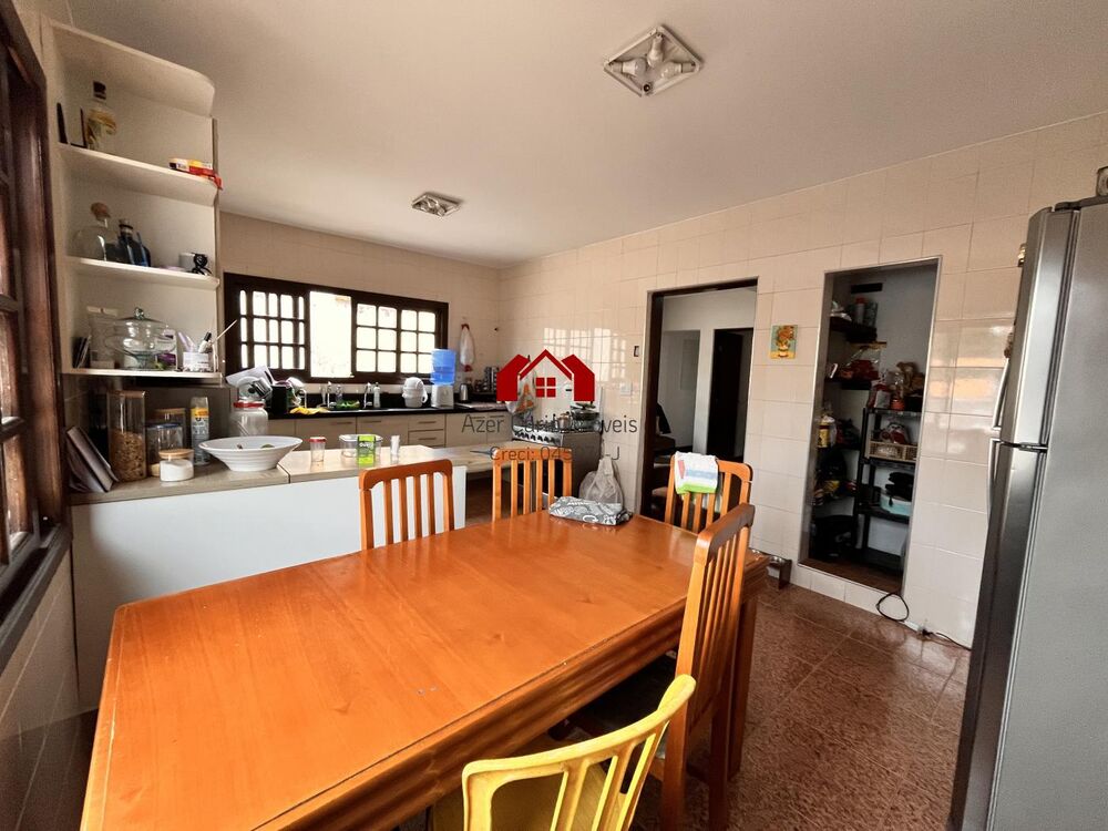 Casa, 3 quartos, 235 m² - Foto 12
