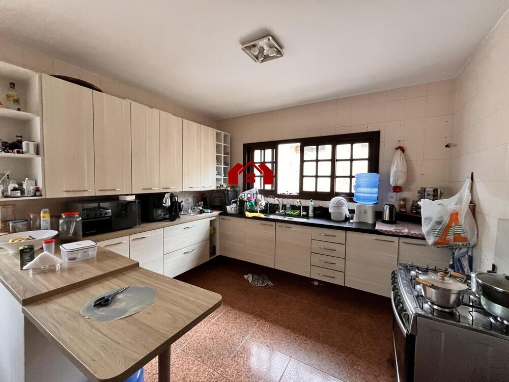 Casa, 3 quartos, 235 m² - Foto 24