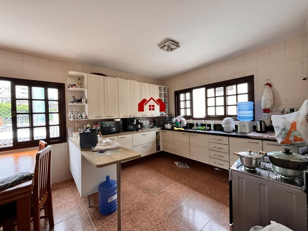 Casa, 3 quartos, 235 m² - Foto 25