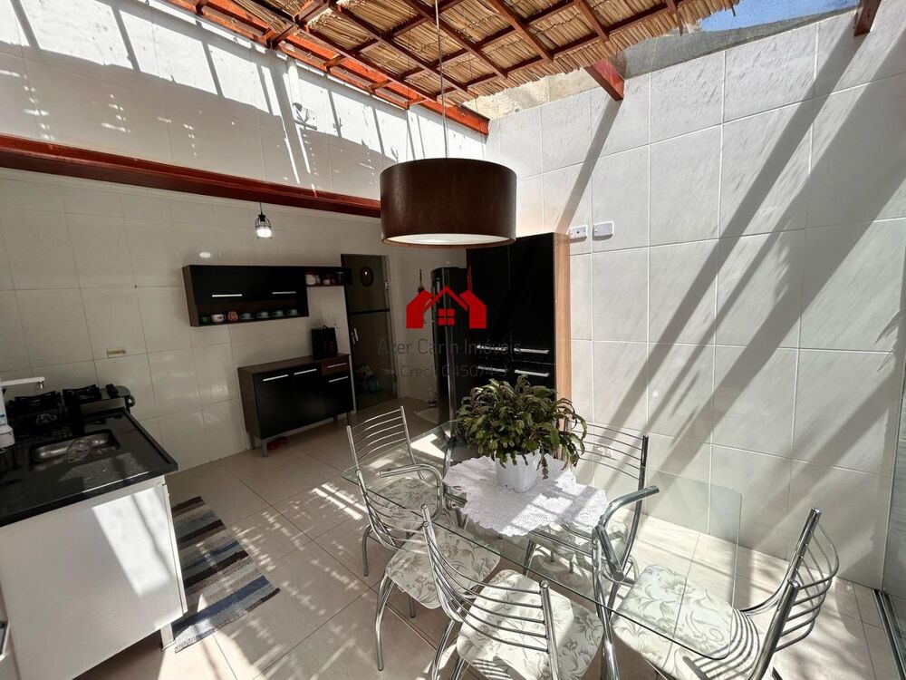 Casa à venda com 2 quartos, 60m² - Foto 23