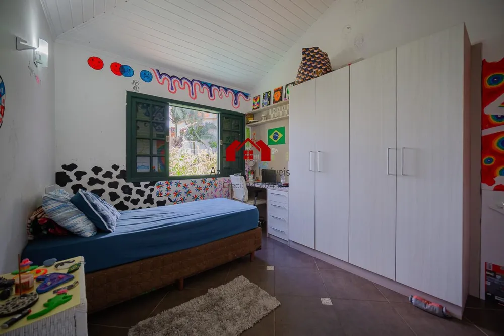 Casa, 3 quartos, 270 m² - Foto 12