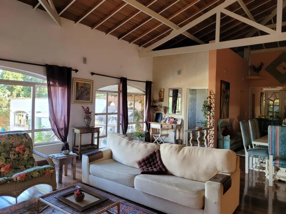 Chácara, 5 quartos, 1580 m² - Foto 1