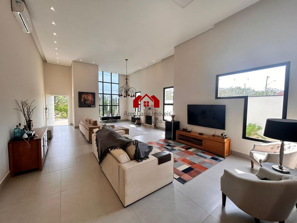 Casa de Condomínio à venda com 3 quartos, 241m² - Foto 3