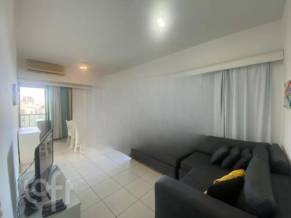 Apartamento à venda com 2 quartos, 90m² - Foto 1