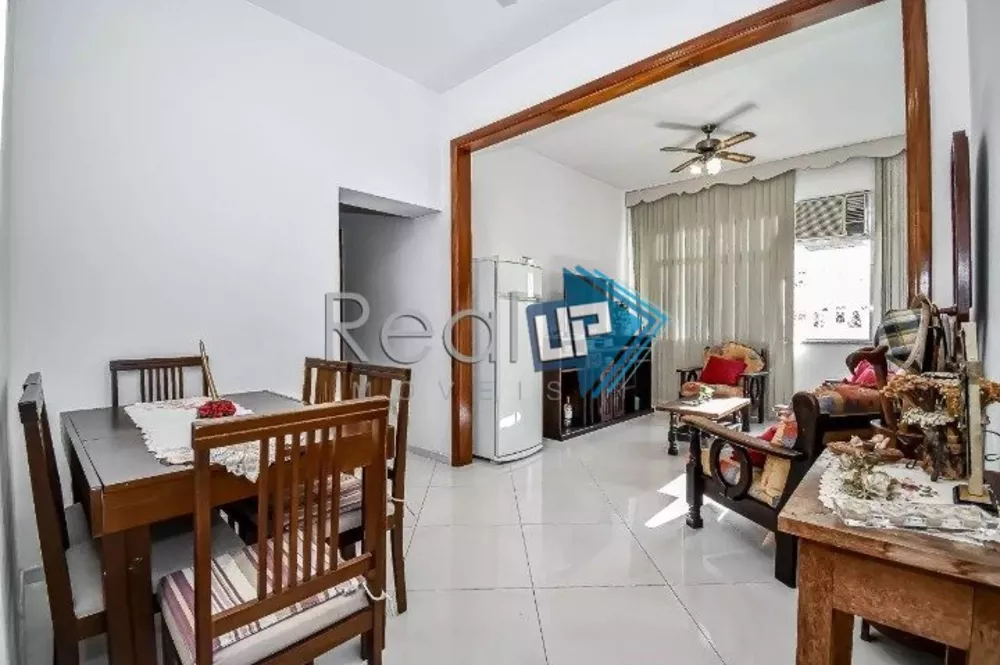 Apartamento à venda com 3 quartos, 108m² - Foto 4