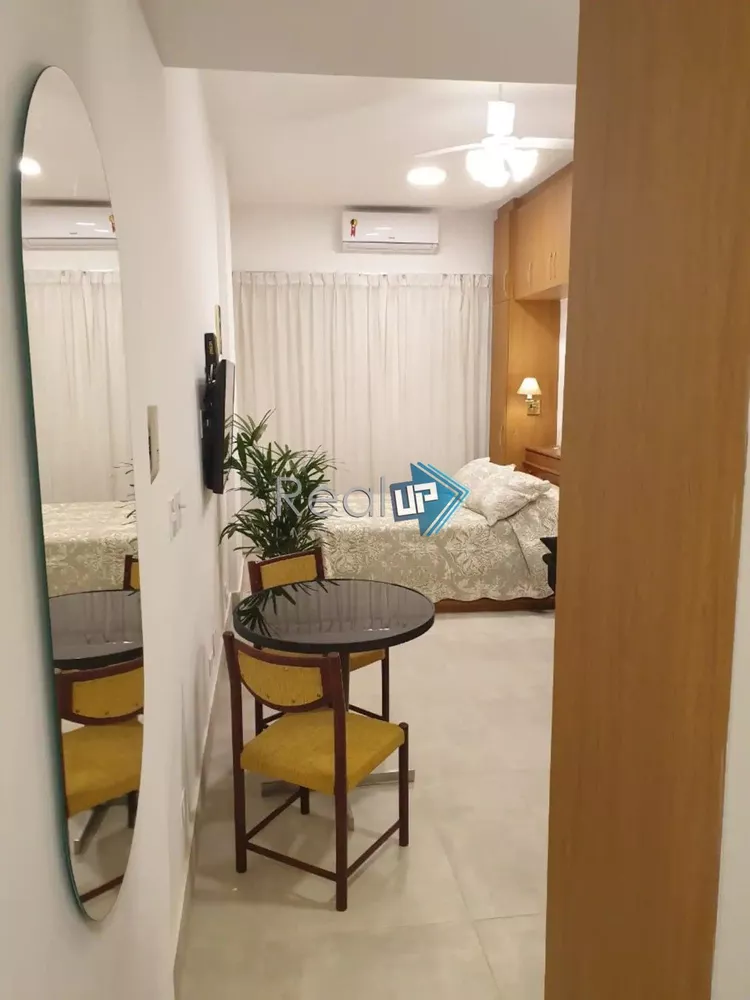 Apartamento à venda com 1 quarto, 28m² - Foto 3