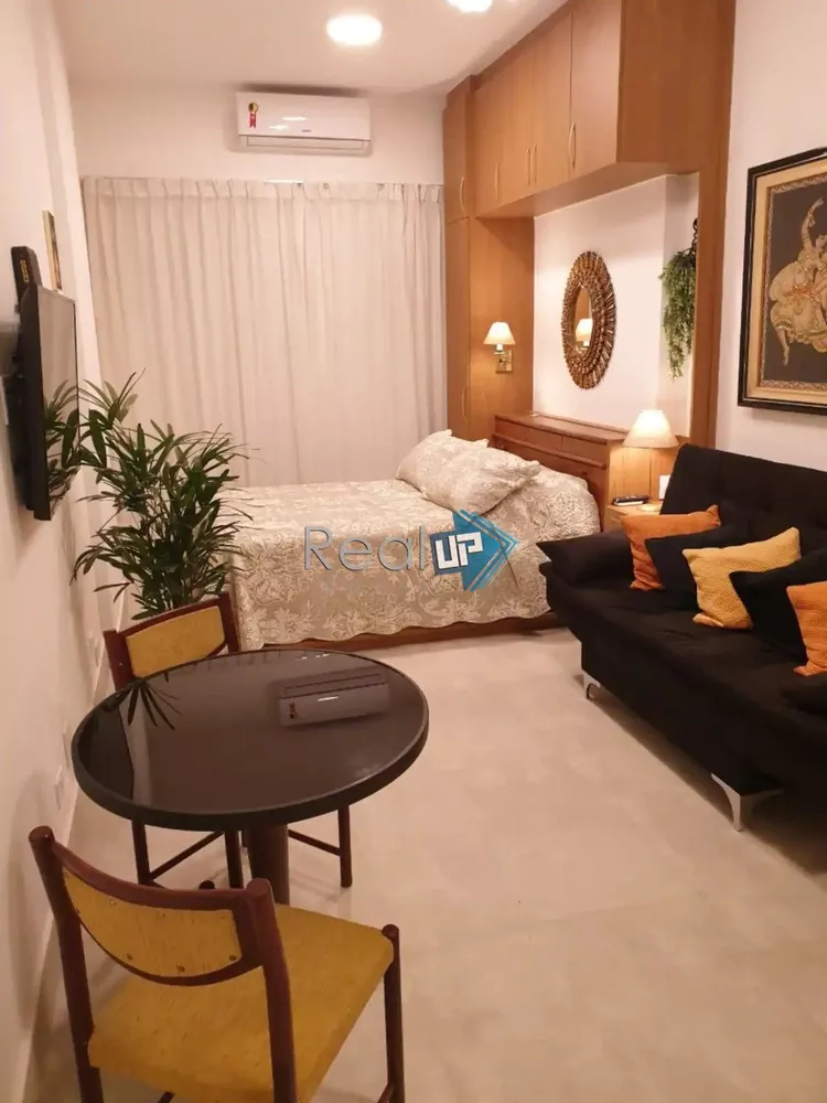 Apartamento à venda com 1 quarto, 28m² - Foto 1