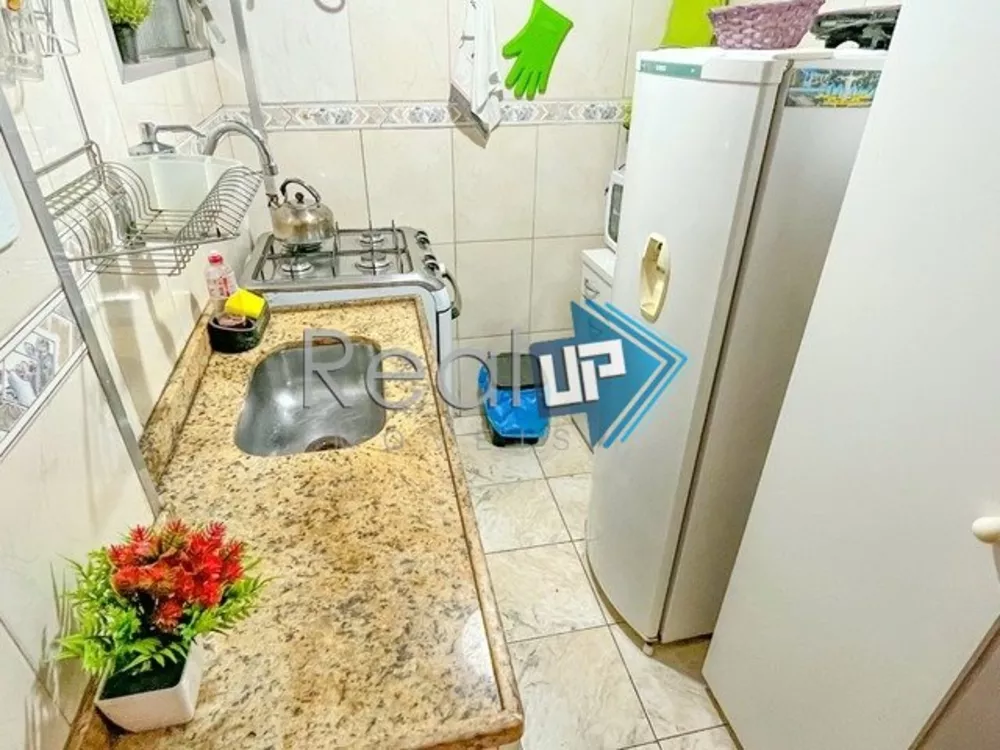 Apartamento à venda com 1 quarto, 35m² - Foto 8