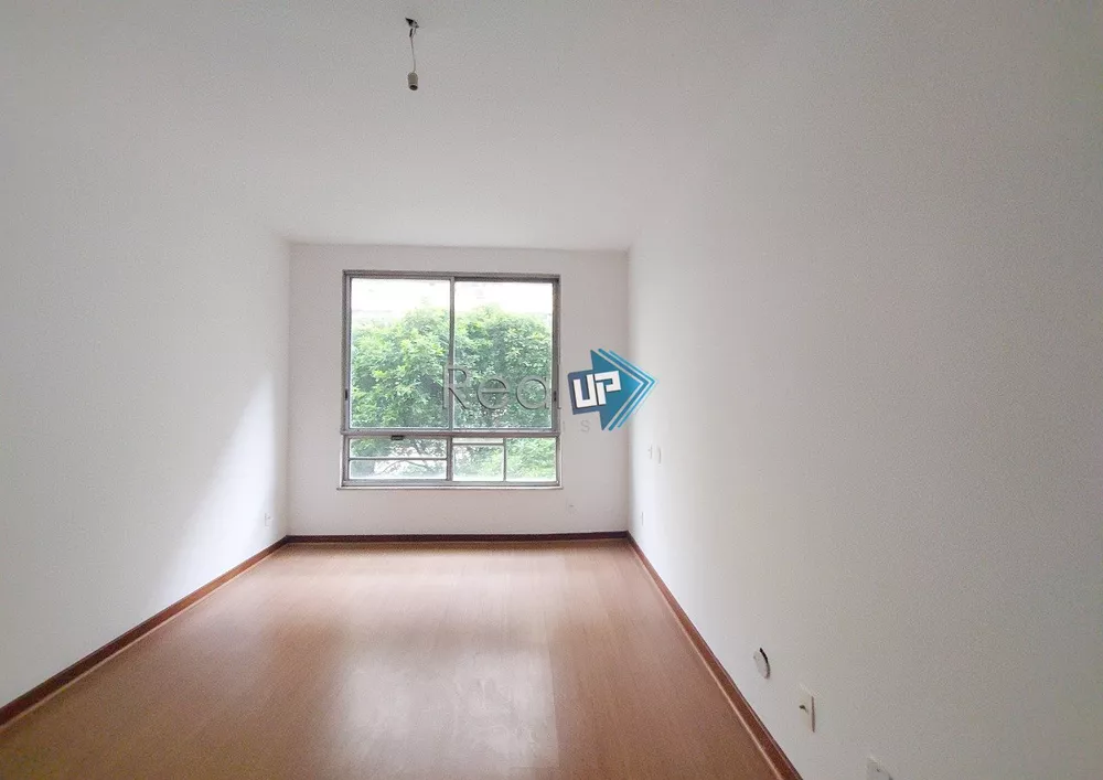 Apartamento à venda com 3 quartos, 195m² - Foto 6