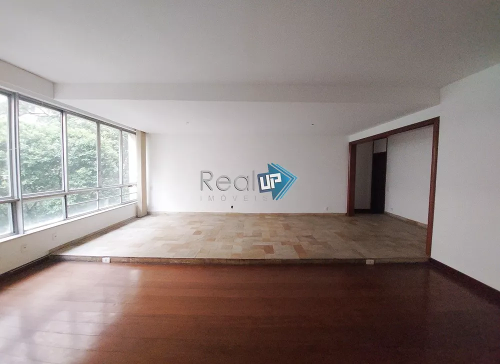 Apartamento à venda com 3 quartos, 195m² - Foto 3