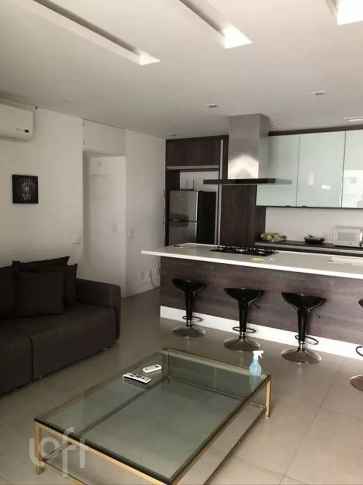 Apartamento à venda com 2 quartos, 85m² - Foto 4