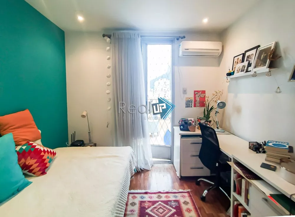 Apartamento, 3 quartos, 204 m² - Foto 1