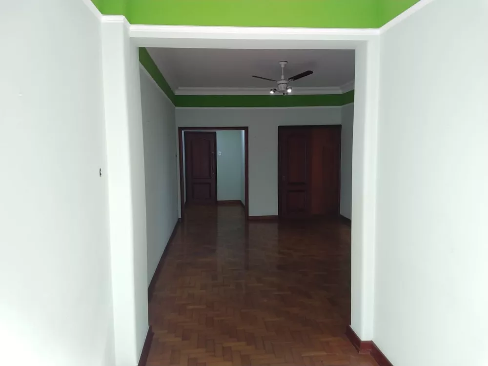 Apartamento à venda com 3 quartos, 108m² - Foto 4