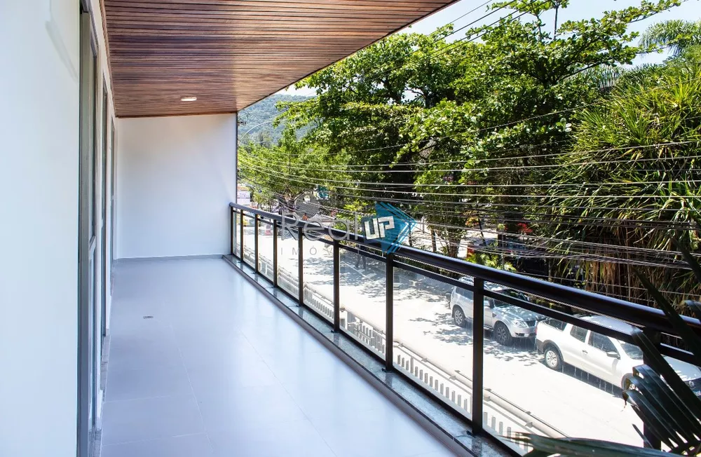 Apartamento, 3 quartos, 130 m² - Foto 3