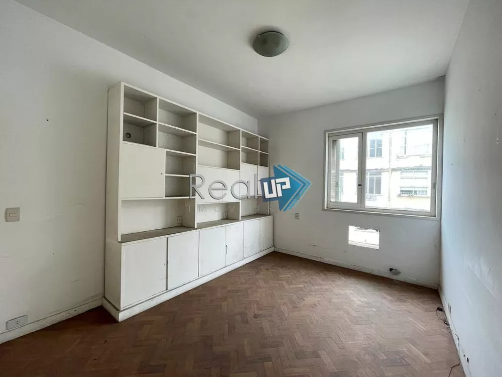 Apartamento à venda com 3 quartos, 152m² - Foto 13