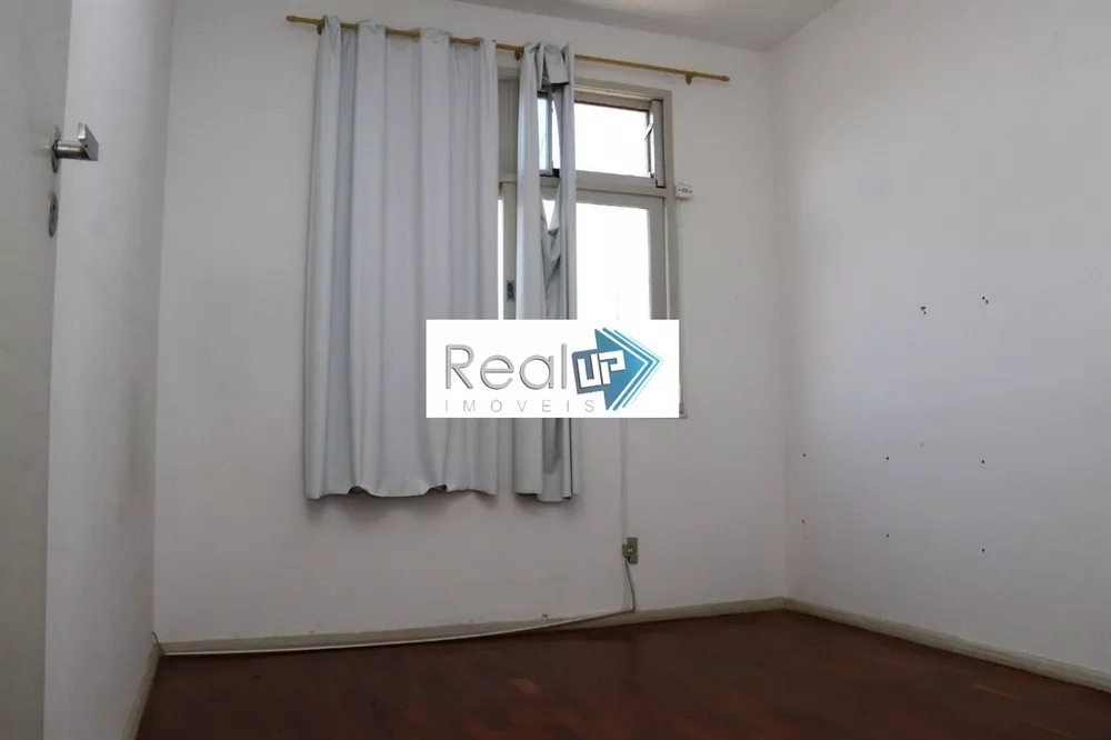 Apartamento à venda com 3 quartos, 75m² - Foto 9