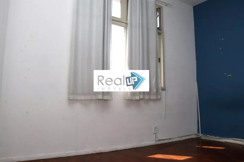 Apartamento à venda com 3 quartos, 75m² - Foto 12