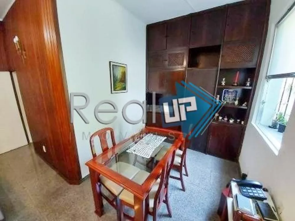 Casa à venda com 3 quartos, 170m² - Foto 9