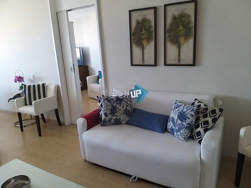 Apartamento para alugar com 1 quarto, 50m² - Foto 4