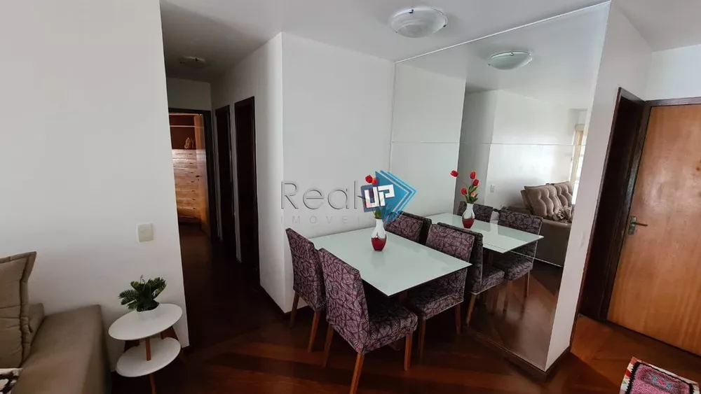 Apartamento à venda com 3 quartos, 83m² - Foto 2