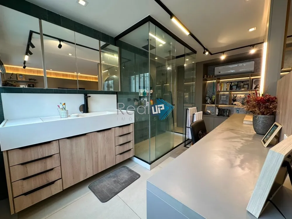 Apartamento, 3 quartos, 201 m² - Foto 11