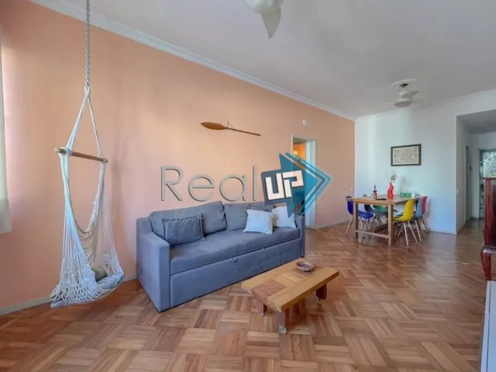 Apartamento à venda com 3 quartos, 116m² - Foto 2