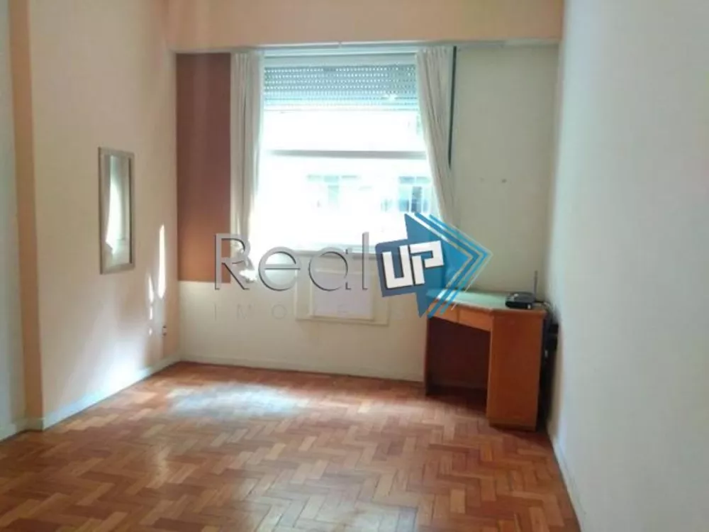 Apartamento à venda com 3 quartos, 161m² - Foto 3